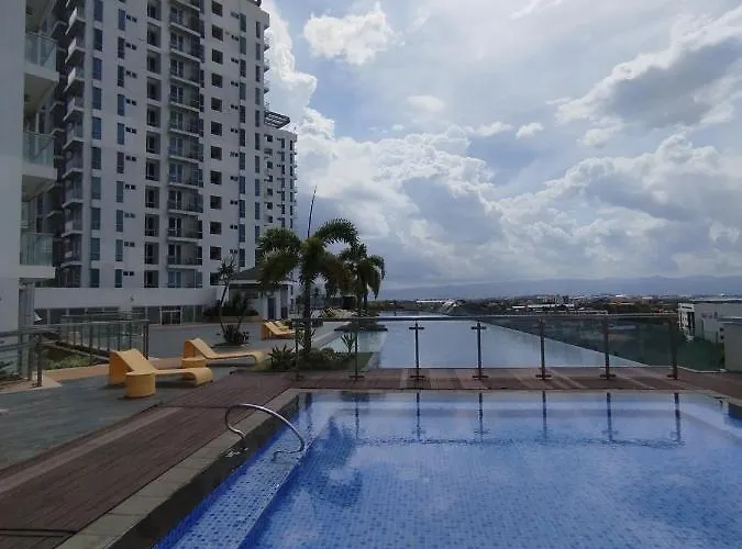 Mactan Newtown Seaview By Fjcivo アパート *